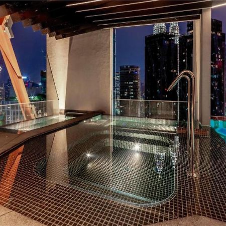 Scarletz Suites Klcc, Travelet Kuala Lumpur Bagian luar foto